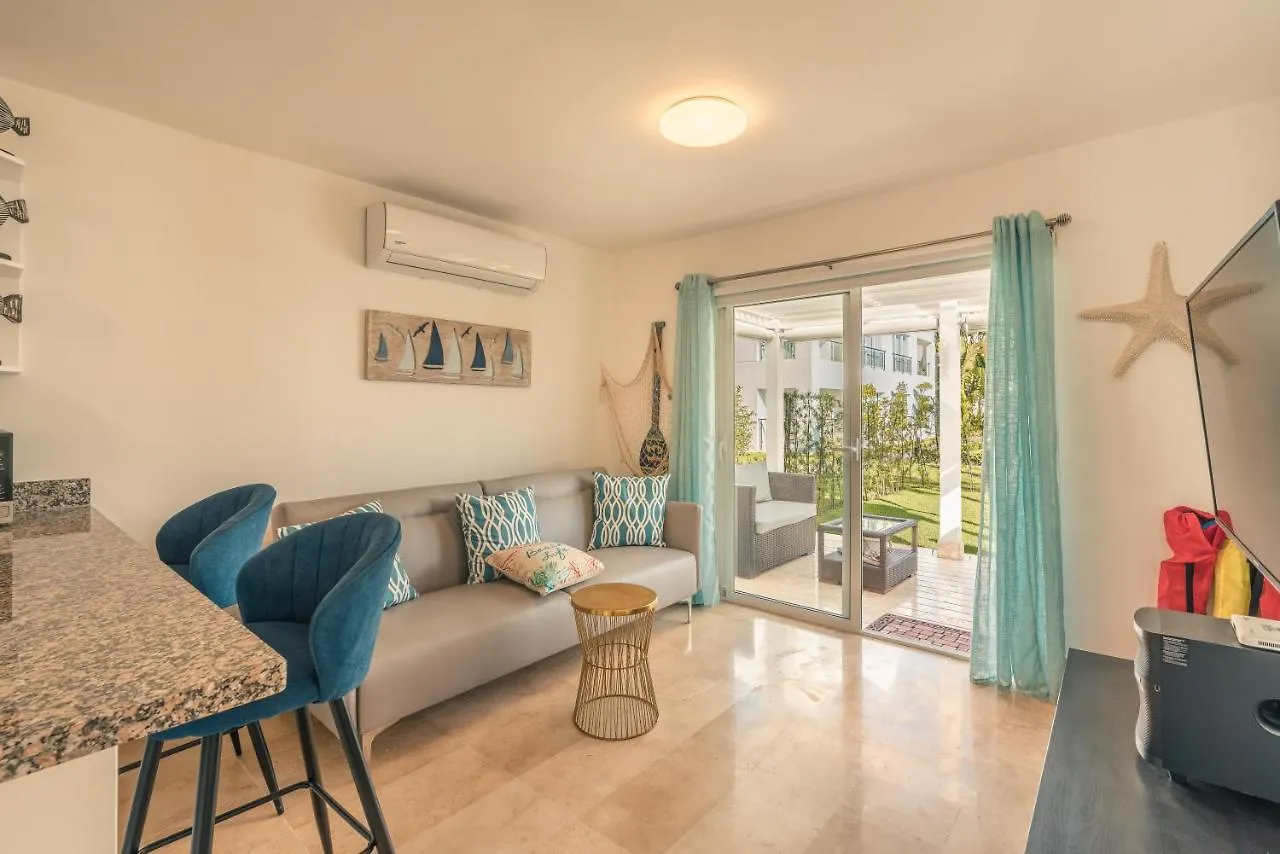 Exclusive Rustic Villa At Green One Munoz