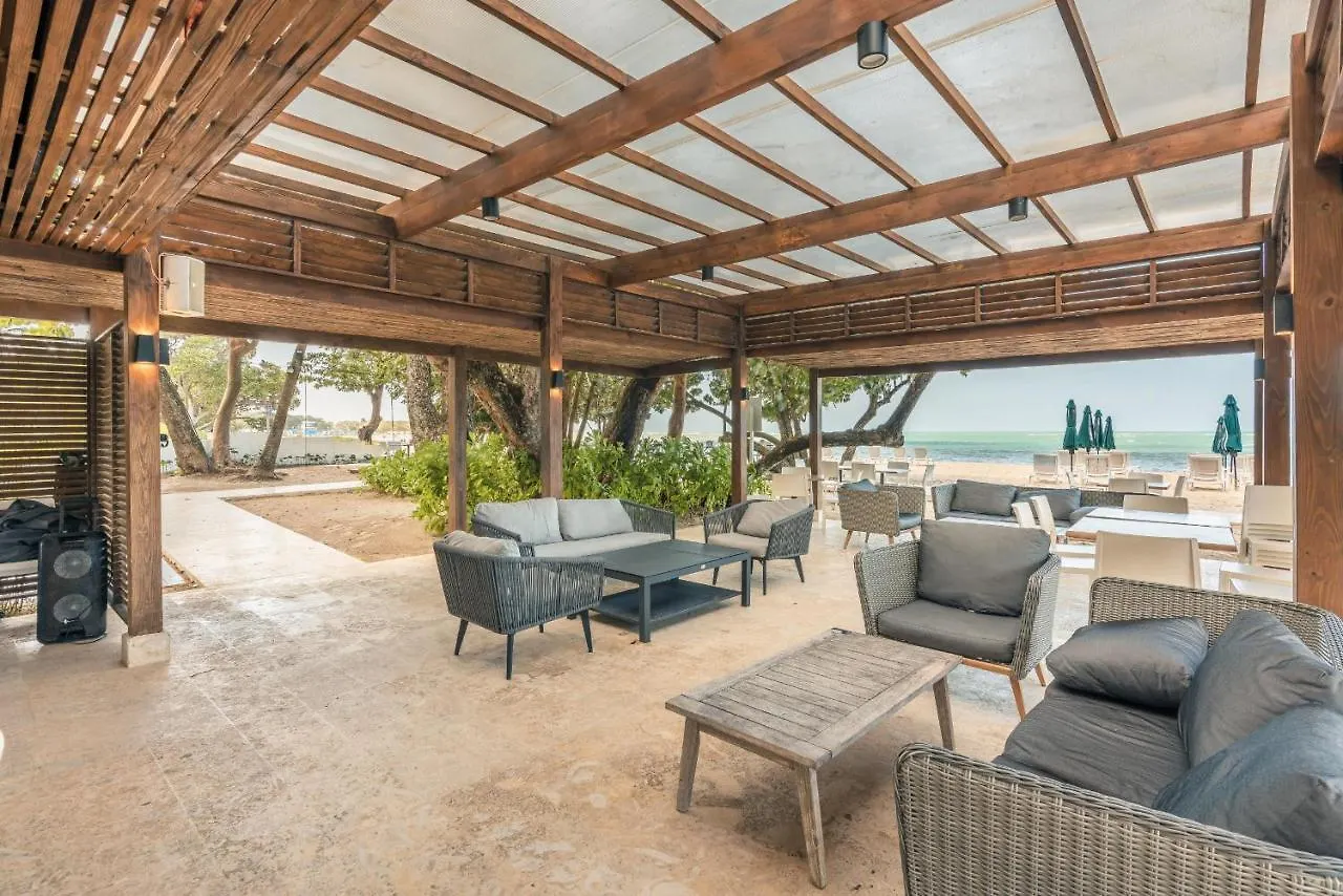 Exclusive Rustic Villa At Green One Munoz