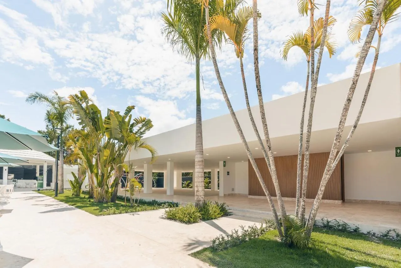 Exclusive Rustic Villa At Green One Munoz Dominican Republic